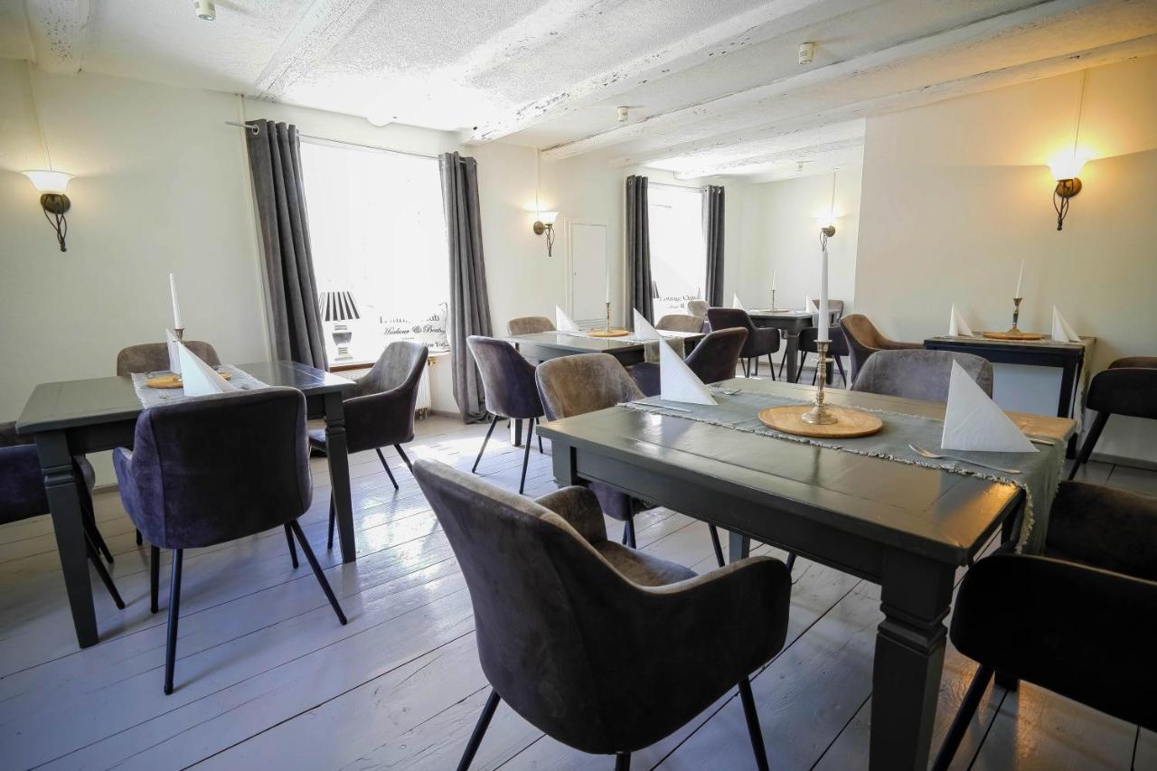 Hotel Klostermuehle Siebenborn Maring-Noviand Eksteriør bilde